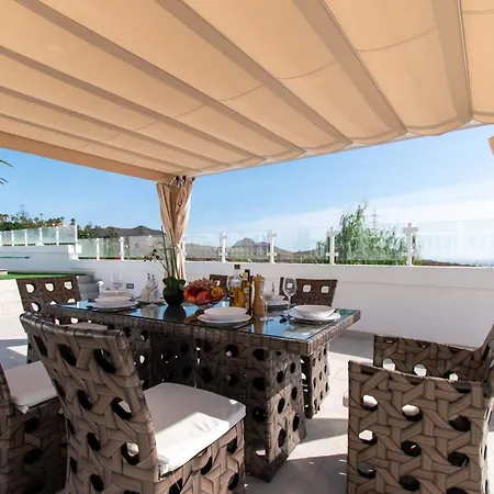 Villa Chayofa