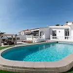 فيلة Villa Chayofa *