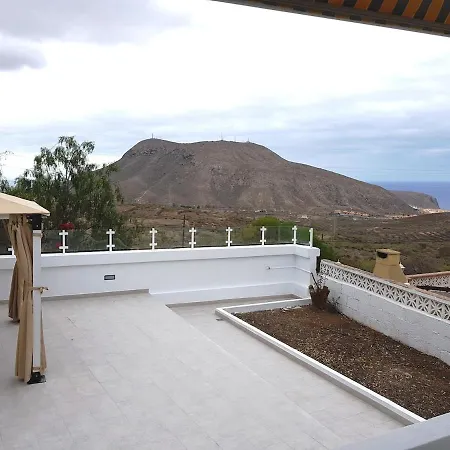 Villa Chayofa *